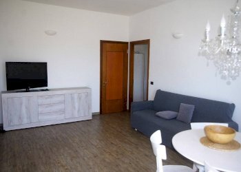 Trilocale via Arnaldo da Brescia, 4, Gallarate - foto 3