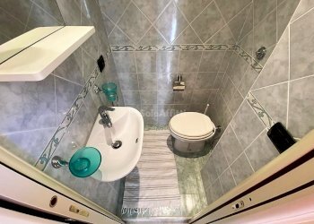 bagno in camera - Appartamento Viale Michelangelo, Napoli - foto 11