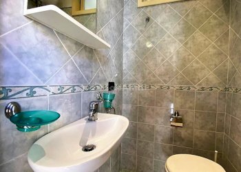 bagno in camera - Appartamento Viale Michelangelo, Napoli - foto 12