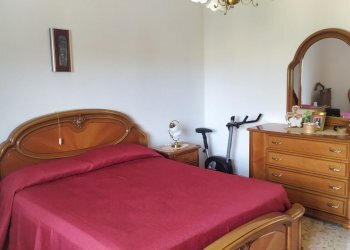 camera da letto - Villa Contrada Zappino 8, Scafa - photo 19