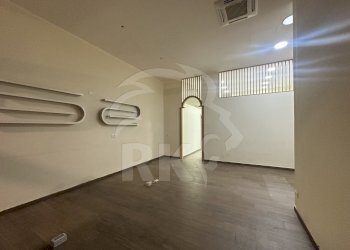 VIA RIVA DI RENO NEGOZIO_9344.jpeg - Commercial Premises Via Riva di Reno 56, Bologna - photo 4