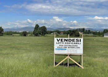 Terreno edificabile via Moncalvo, Riva presso Chieri - foto 2