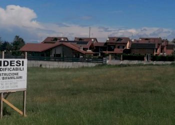 Terreno edificabile via Moncalvo, Riva presso Chieri - foto 3