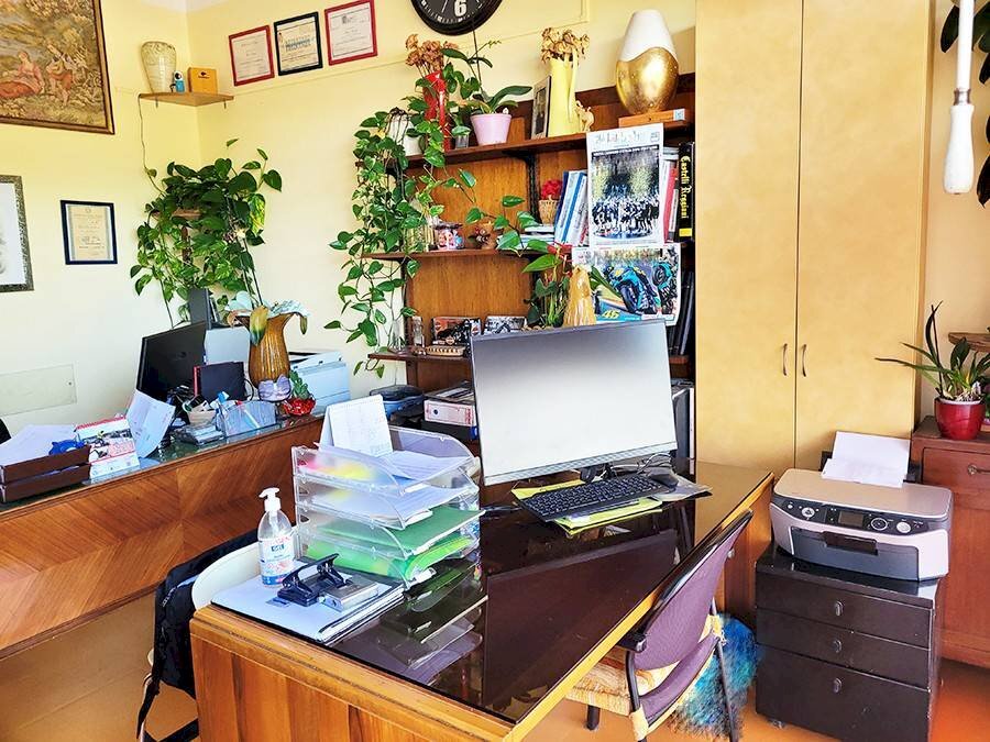 Shop Bologna (neighborhood Corticella) - photo 2