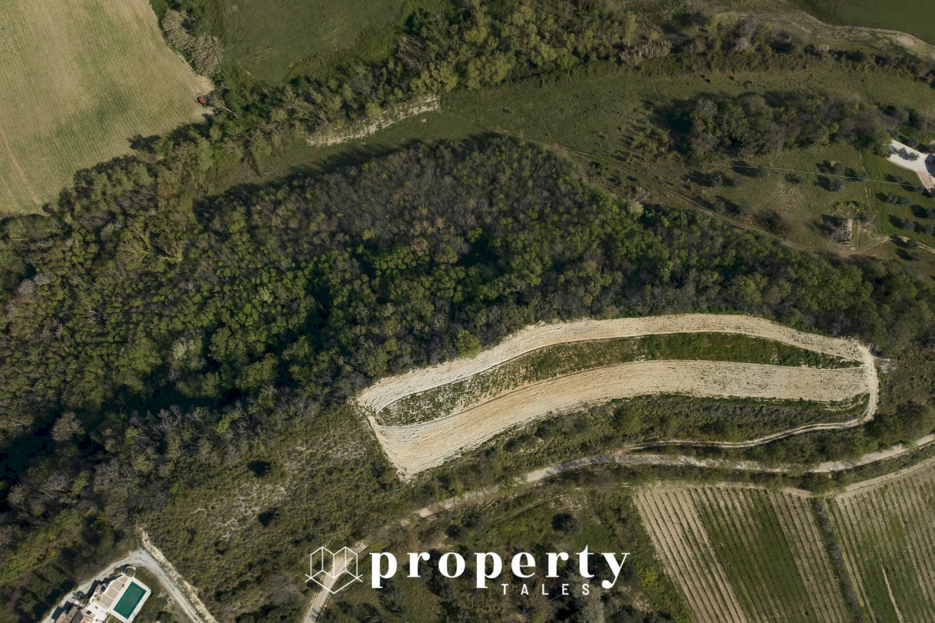 Rustic Montefiore dell'Aso - photo 2