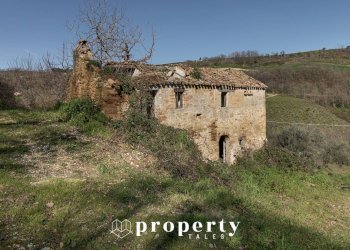 Rustico Montefiore dell'Aso - foto 16