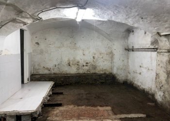 IMG_4642.JPG - Commercial Premises Sarzana - photo 3