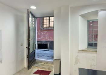 32abc32a-9d0d-4015-bd7d-bcab994aa557.jpg - Locale Commerciale Sarzana - foto 2