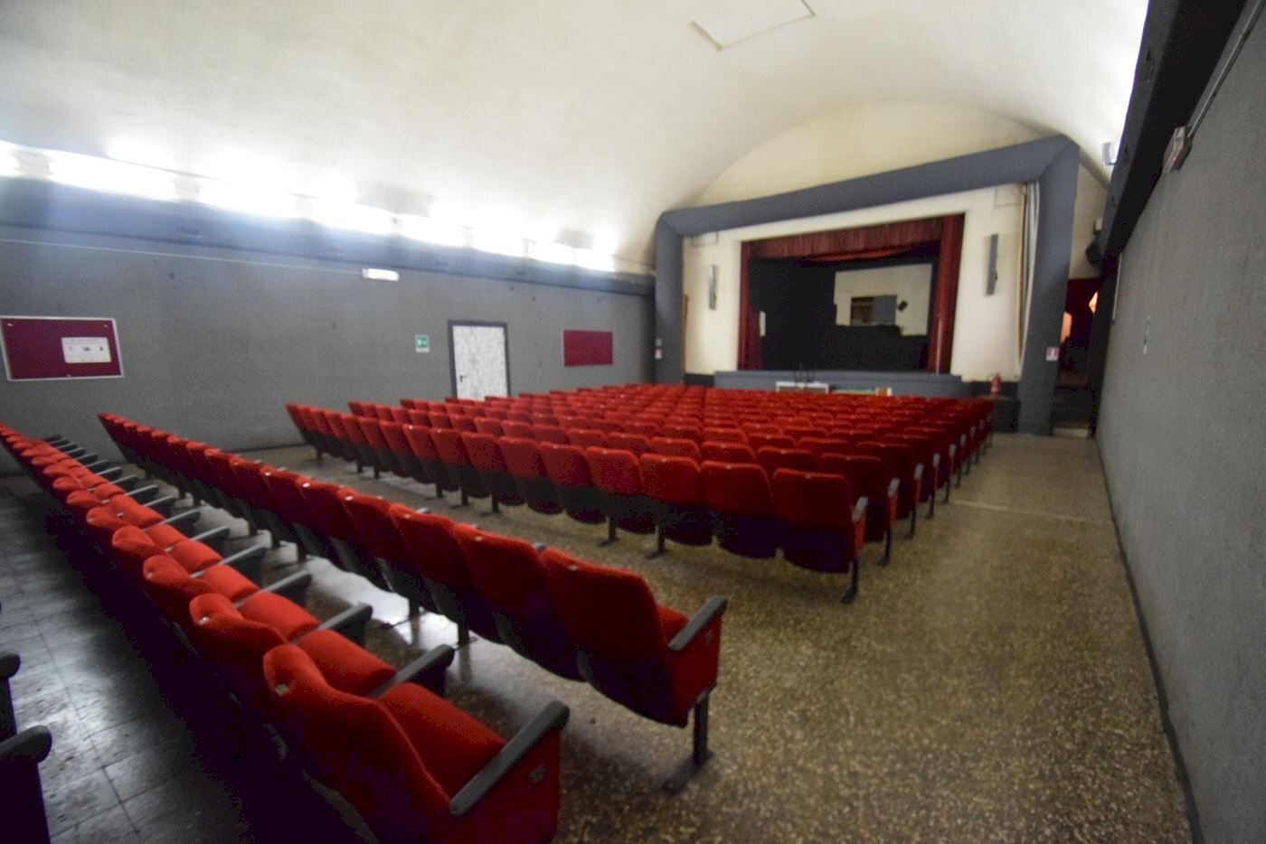 Negozio Via Buffa, Genova (zona Voltri) - foto 2