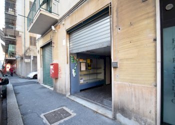 Negozio Via Buffa, Genova (zona Voltri) - foto 1