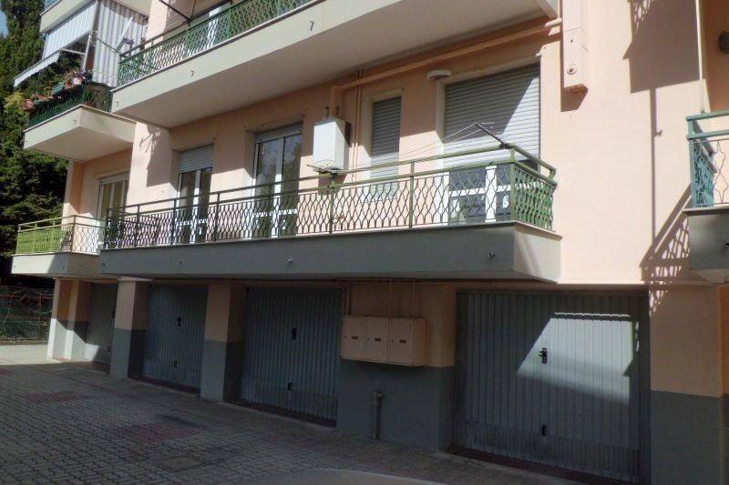 Facciata - Trilocale via Langhe, 11, Ceriale - foto 1