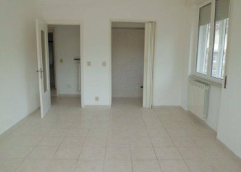 Cucina - Trilocale via Langhe, 11, Ceriale - foto 3