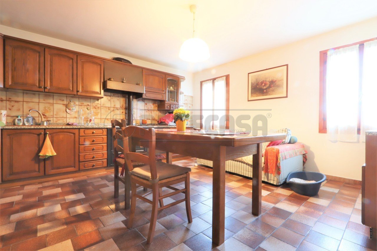 IMG_5782.JPG - Casale Via mancamento, Grisignano di Zocco - photo 2