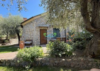 Villetta in vendita ad Andora - Villa via mezzacqua, Andora - photo 1