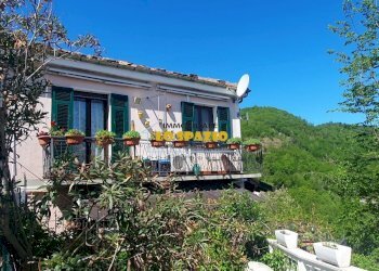 Villetta in vendita a Testico - Casa indipendente Piazza Iv Novembre, Testico - foto 1