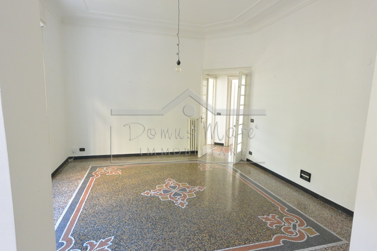 DSC_6175.JPG - Appartamento Via Montegrappa 4, Savona - foto 3