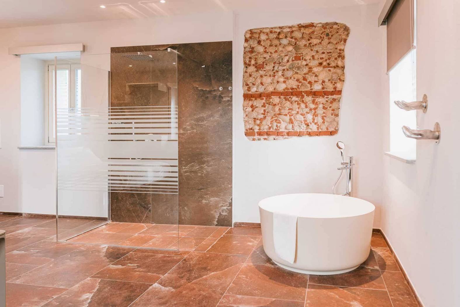 Dettagli - Agriturismo frazione Madonna dell'Olmo, Cuneo - foto 3