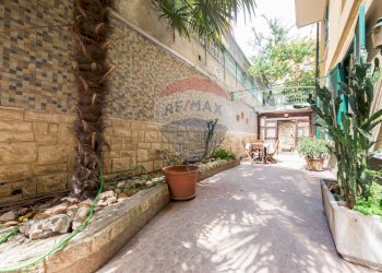 Bilocale Via Gradisca, 2 
 Centro, Genova (zona Centro) - foto 4