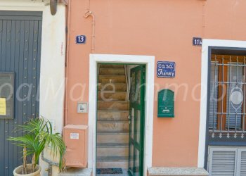 Spotorno Logo-12.jpg - Porzione di casa Vico Daniele Manin, Spotorno - foto 17