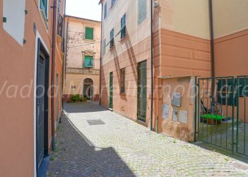 Spotorno Logo-09.jpg - Porzione di casa Vico Daniele Manin, Spotorno - foto 19