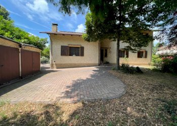 Villa Unifamiliare Bagnolo in Piano - foto 6