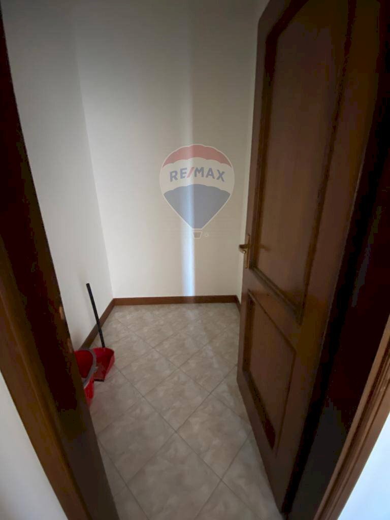 Two-room apartment Sant'Ilario d'Enza, RE, Sant'Ilario d'Enza - photo 3