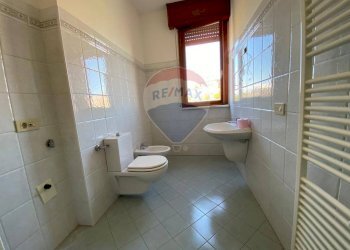 Two-room apartment Sant'Ilario d'Enza, RE, Sant'Ilario d'Enza - photo 13