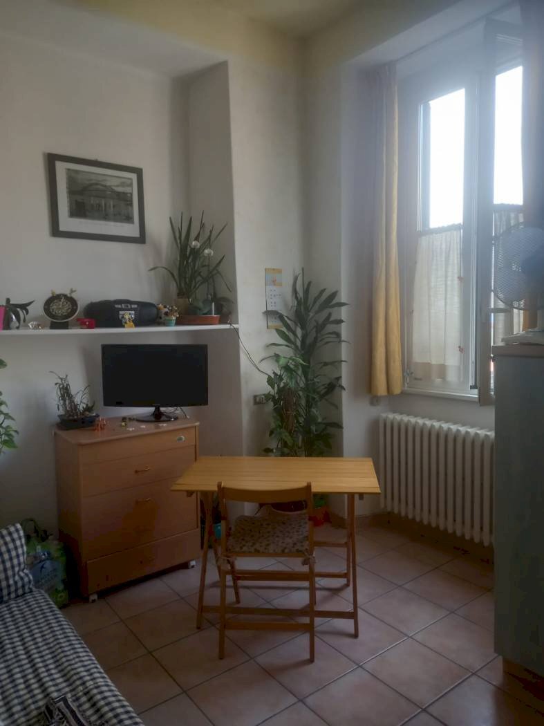 Appartamento via Piave, 31, Comerio - foto 1