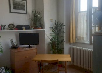 Appartamento via Piave, 31, Comerio - foto 1
