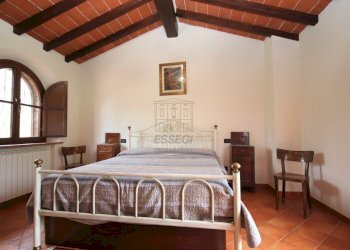 Colonica ristrutturata immersa nel verde (1).JPG - Casale Via Fonda 11, Capannori - foto 10