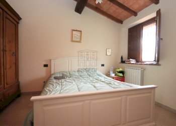 Colonica ristrutturata immersa nel verde (11).JPG - Casale Via Fonda 11, Capannori - foto 7