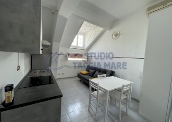 IMG_4843.JPG - Appartamento Via della Stazione 48, Taggia - foto 1