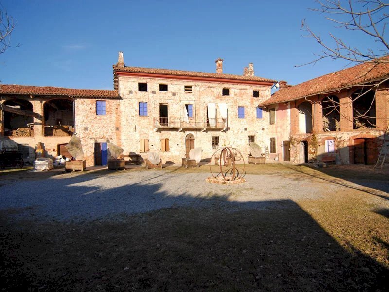 Farmhouse Lequio Tanaro - photo 1