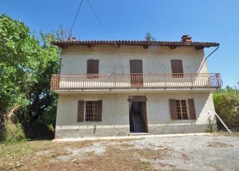 Casale BORGATA GHIGLIANI, Clavesana - photo 5