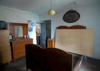 Independent house Roddino - photo 13