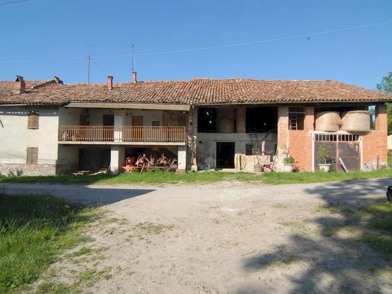 Casale Dogliani - photo 1