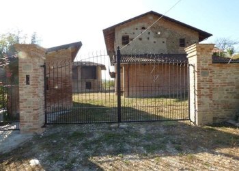 Casale Dogliani - photo 1