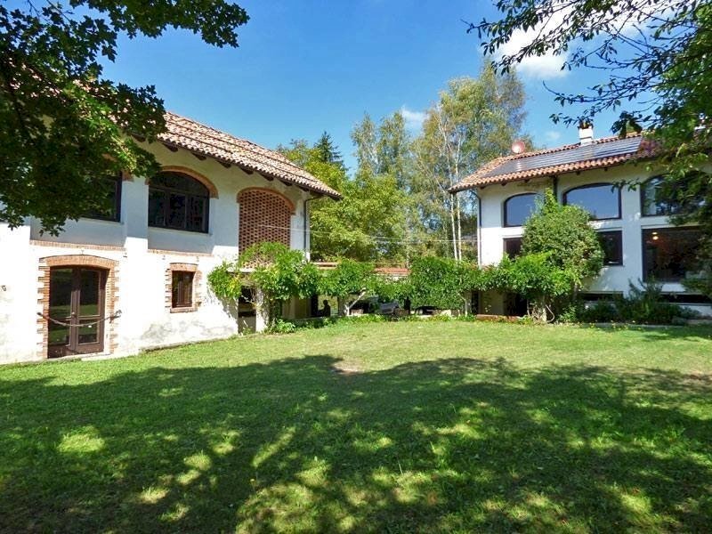 Casale Bossolasco - foto 1