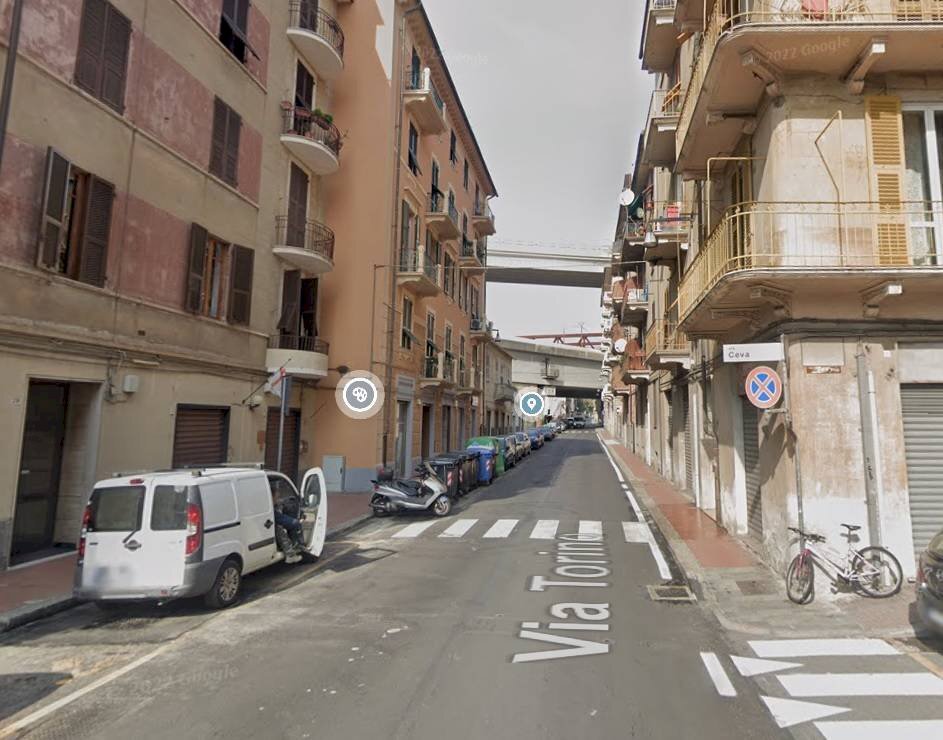 Magazzino Savona (zona Villapiana) - foto 2