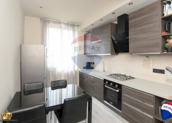 Appartamento Via Biga, 23 
 Marassi, Genova (zona Marassi) - foto 1