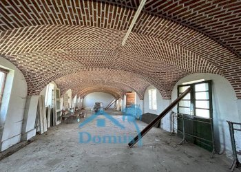 Rustico Regione Colletrale, Scalenghe - foto 1