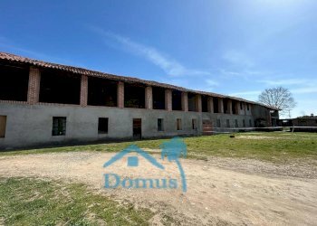 Rustico Regione Colletrale, Scalenghe - foto 13