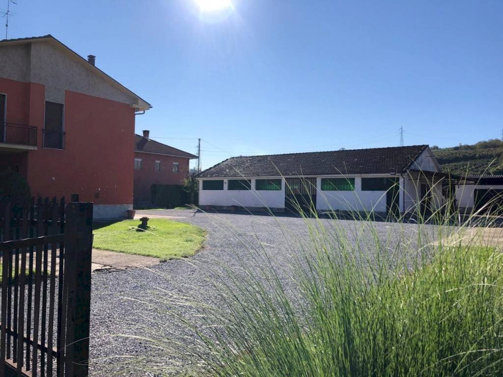 Terreno - Independent house via Castelli, Roddi - photo 1