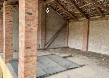 Stanza non arredata - Casa indipendente Località San Bartolomeo 62, Cherasco - foto 10