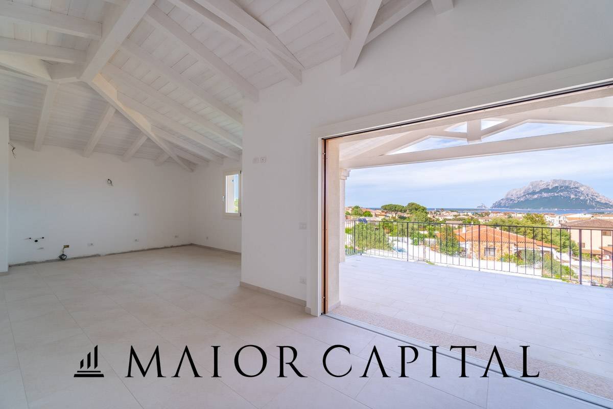 Villa Unifamiliare via Tiziano, Loiri Porto San Paolo - foto 1