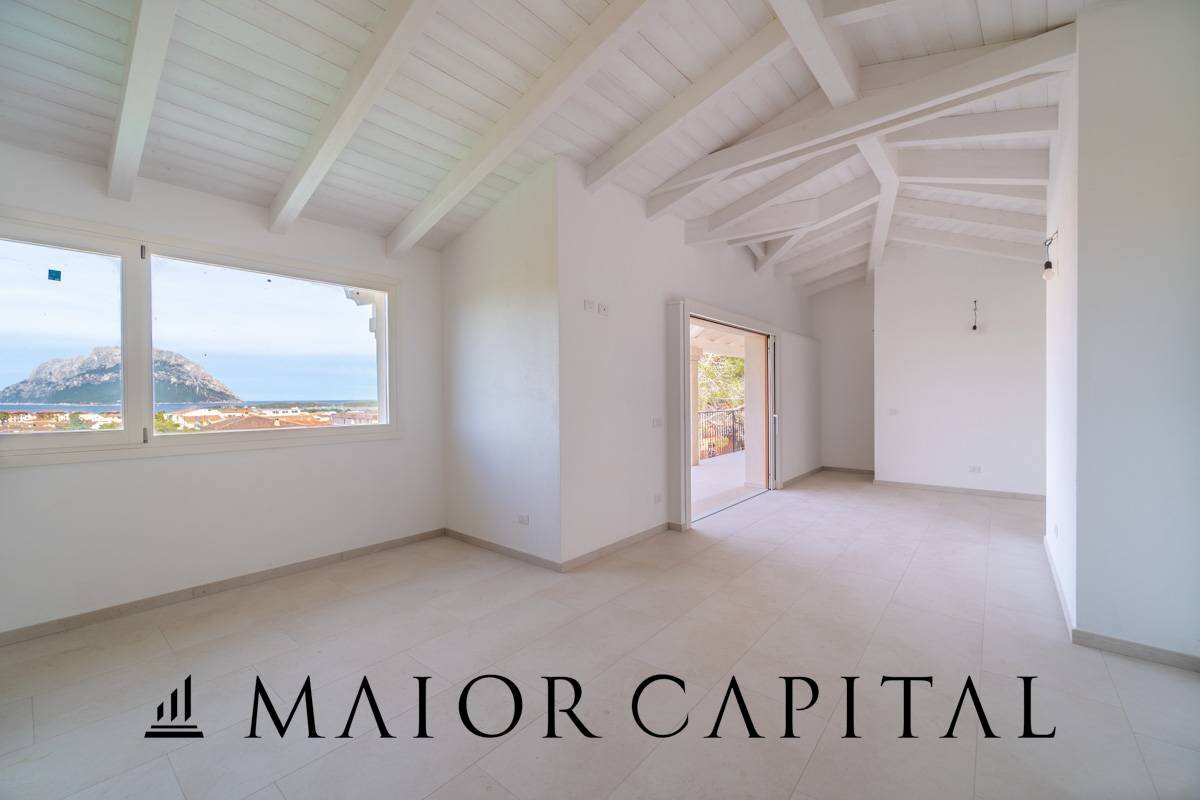 Villa Unifamiliare via Tiziano, Loiri Porto San Paolo - foto 2