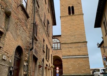 03.jpg - Appartamento Via Franceschini 10, Volterra - foto 3