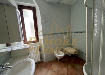 IMG_9478.JPG - Porzione di casa Luino - foto 10