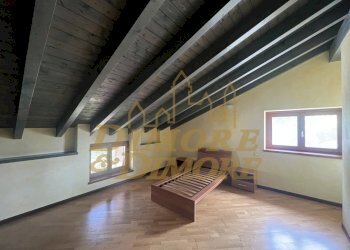 IMG_9446.JPG - Porzione di casa Luino - foto 16