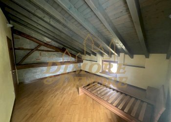 IMG_9452.JPG - Porzione di casa Luino - foto 17